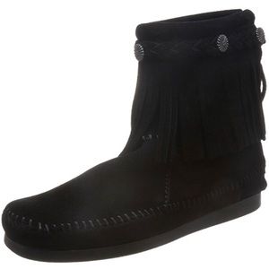 Minnetonka Suede Back-Zip Bootie NWB